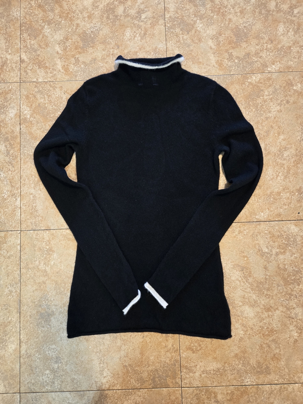 Nicole Miller New York 100% Cashmere Turtleneck Sweater Black White Trim Size S